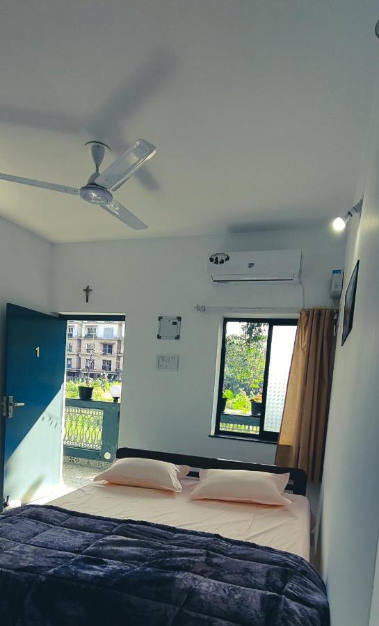Cirilo'S Guest House 파나지 외부 사진